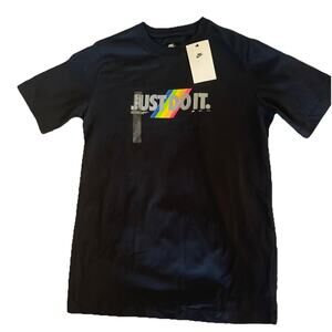 Nike Tee Kids Size XL Msrp $25